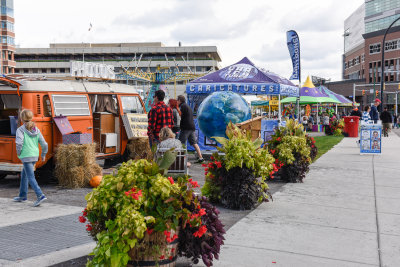 20161008_Canalside_Fallfest_web-105273.jpg