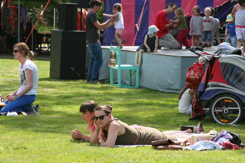 Volk in het Park