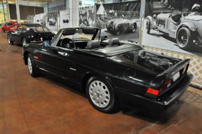 1987 Alfa Romeo Quadrifoglio Spider, Gina & Jim Pierantozzi (3008)