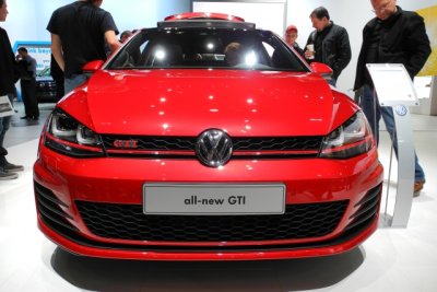2015 Volkswagen GTI Mk VII, to go on sale in the U.S. in 2014 (6156)