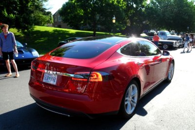 2013 Tesla Model S, one of at least 4 that showed up on July 6, 2013, at Great Falls C&C (8194)