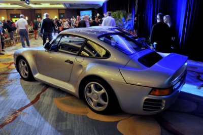 2013 Amelia Island Concours, Porsche 911 seminar: 1986 Porsche 959 (8997)