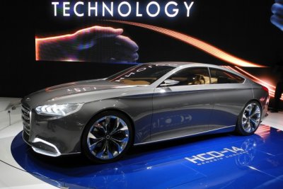 Hyundai HCD-14 Genesis Concept, 2013 New York International Auto Show (6492)
