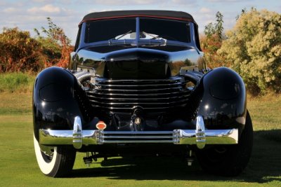 BEST OF SHOW, 1936 Cord 810 Phaeton, Rob & Barbara VanDewoestine, Durham, NC (5482)