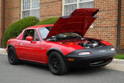 First-generation Mazda MX-5 Miata with Corvette V8 (0697)