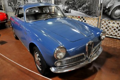 1960 Alfa Romeo Giulietta Sprint coupe; almost 132,000 Giuliettas in all versions were built from 1954 to 1965 (5870)