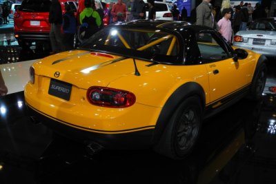 Mazda MX-5 Miata Super20, 2011 SEMA Trade Show Concept, first shown in gray at 2010 SEMA show, with 250 supercharged hp (1833)