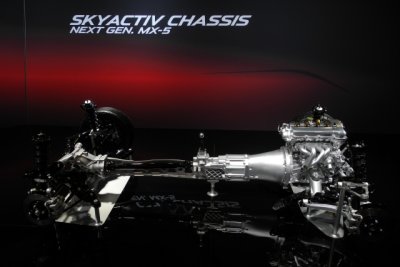 SkyActic chassis of 4th generation Mazda MX-5 Miata, which is expected to debut this fall (1930)