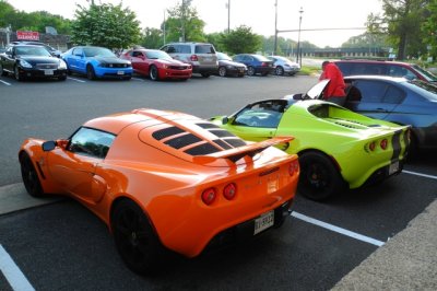 Lotus Exige, left, and Lotus Elise (2034)