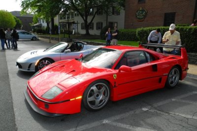 Ferrari F40, foreground, and Tesla Roadster (2259)