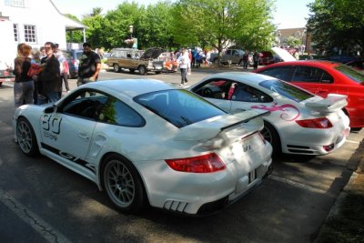 Porsche 911 GT2 (997), left, and Turbo S (997) (2480)