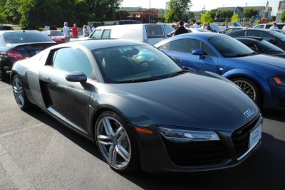 Audi R8 (2738)