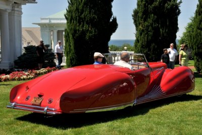 1947 Delahaye 135M Roadster by Figoni et Falaschi, owners: Robert & Sandra Bahre, Alton, NH -- The Hotel Hershey Award (7416)