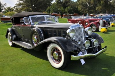 1933 Chrysler Imperial CL Dual Windshield Phaeton by LeBaron, owners: David & Lorie Greenberg, Hewlett Harbor, NY (9164)