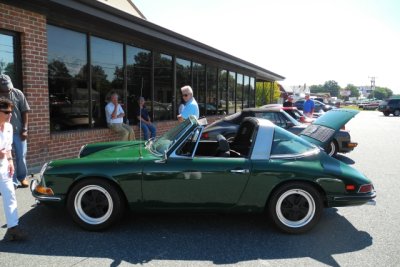 Porsche gathering in Easton, Maryland (3911)