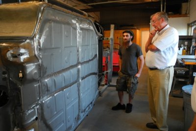 Bob examines Porsche restoration in progress (3935)