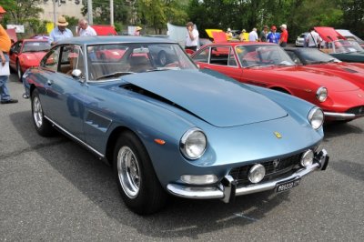 1967 Ferrari 330 GT 2+2 (0462)