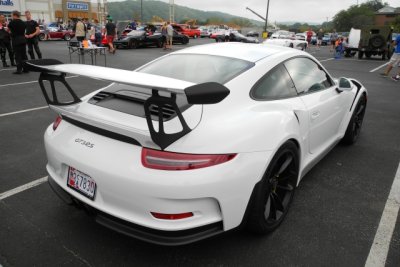 2016 Porsche 911 GT3 RS at Hunt Valley Cars & Coffee (7933)