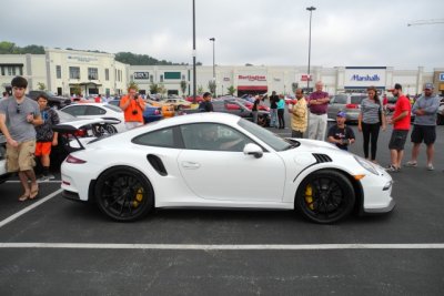 2016 Porsche 911 GT3 RS at Hunt Valley Cars & Coffee (7950)