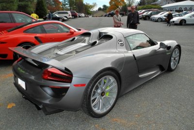 2015 Porsche 918 Spyder at 46th Chesapeake Challenge, sold out, base price $845,000, actual price higher with options (8324)