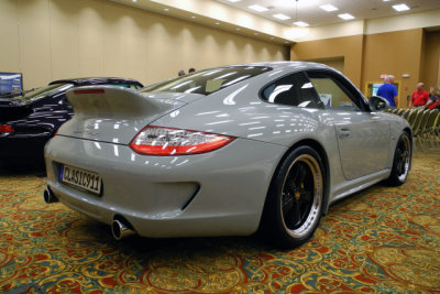 2010 911 (997) Sport Classic, Ingram Collection. One of 4 in U.S. Inspired by 1973 Carrera RS 2.7, only 250 were made. (6947)