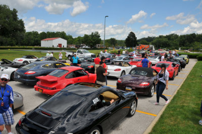 Gathering for Photo Shoot after Parade of Porsches (2941)
