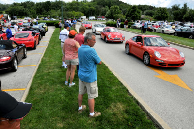 Gathering for Photo Shoot after Parade of Porsches (2952)