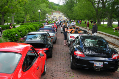 Preparing for Parade of Porsches from West Baden to Paoli and back to French Lick (7206)