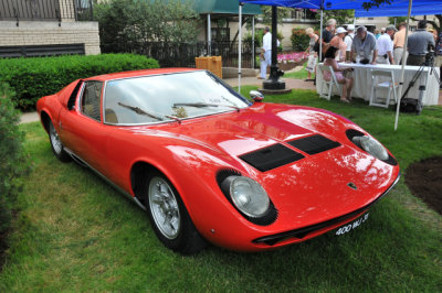 1969 Lamborghini 400S Miura by Bertone, 2015 Elegance grand marshalls Leigh & Leslie Keno, New York, NY (1413)