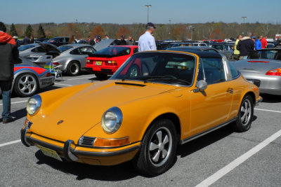 1970s 911T Targa for sale at car corral, 38th Annual Porsche-Only Swap Meet in Hershey (0155)