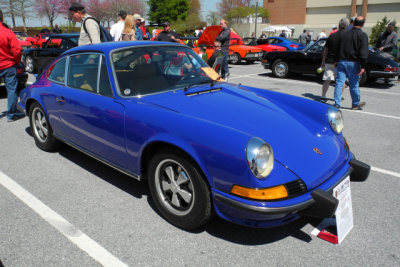 1973 911, concours area, 38th Annual Porsche-Only Swap Meet in Hershey (0221)