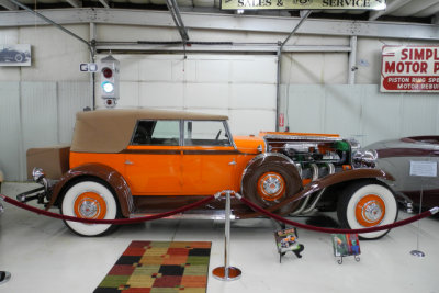 1929 Duesenberg Model J-140, featured in the novel Flood Tide (7822)
