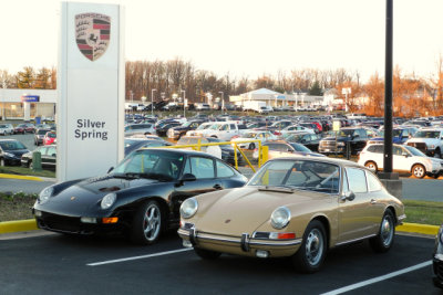 1998 911 Carrera 4S (993) and 1968 911 L, 24 Hours of Daytona Viewing Party at Porsche of Silver Spring (9613)