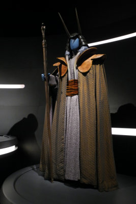 Mas Amedda, Senate Robes With Staff, 2005, Episode III: Revenge of the Sith (9519)