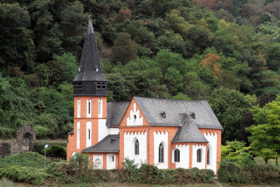 Middle Rhine church 2.jpg