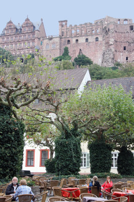 Heidelberg castle from street cafe.jpg