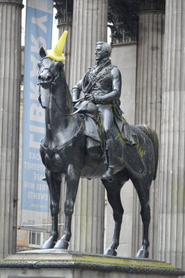 Duke of Wellington statue and his Traffic Cone