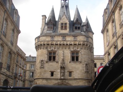 Former gateway to city, 16th c.