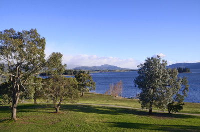 Jindabyne and the snowy mountains