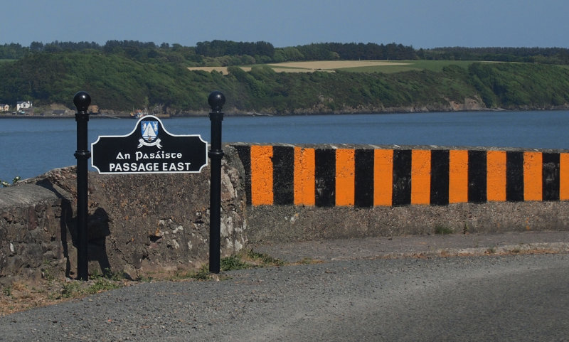 Passage East