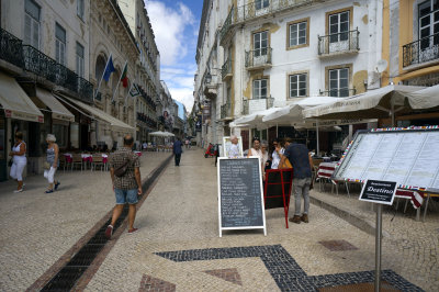 Outside dining, Lisbon