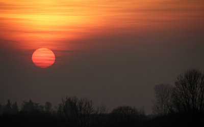 Egentligen frbjudet att fotografera och visa solnedgngar, men denna var riktigt snygg!