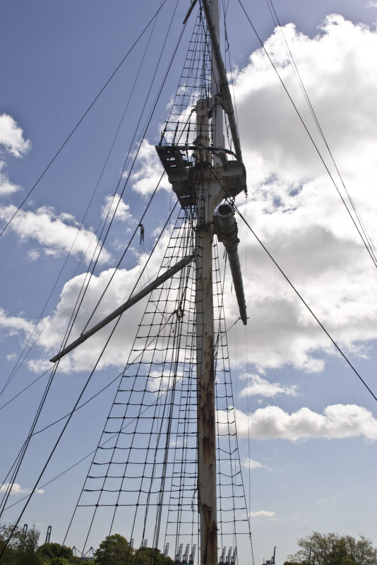 What's left of the Mast
