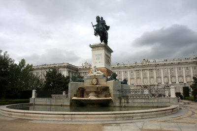 Plaza de Oriente.jpg