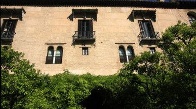windows in alcazar.jpg