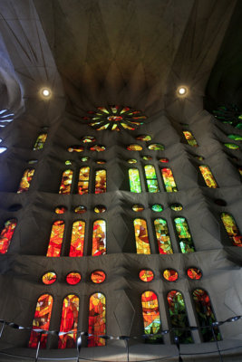 interior of Sagrada Familia 14.jpg