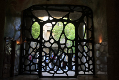 interior of casa mila 1.jpg