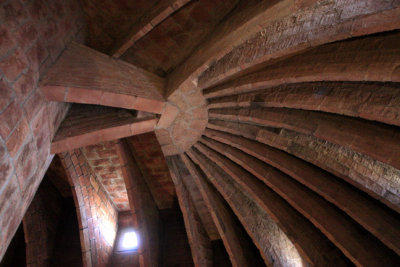 base of casa mila 5.jpg