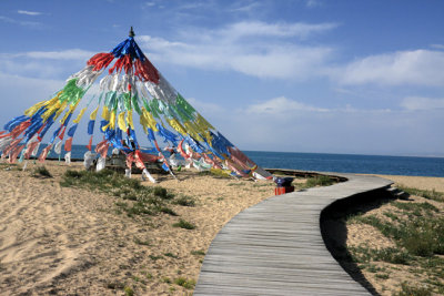 prayer flags at Qinghai Lake 1.jpg