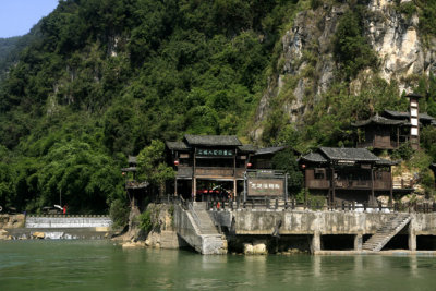 entrance of dragon stream.jpg